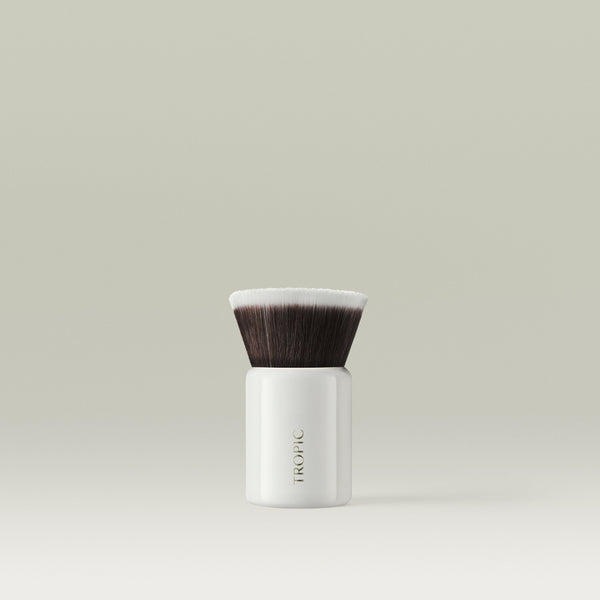 ECO ARTIST kabuki brush