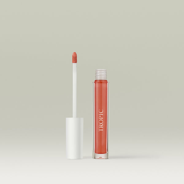 Lip glaze in shade Toffee Spice