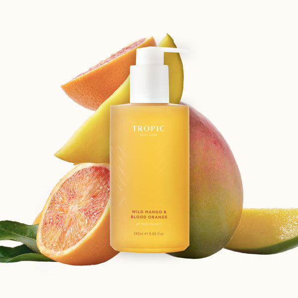 Wild Mango & Blood Orange Gel Body Cleanser with juicy mango and blood orange slices.