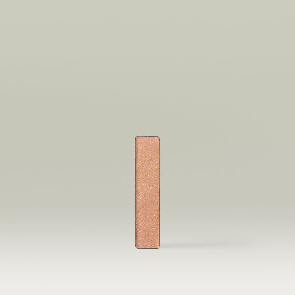 Eyes on you in shade Copper