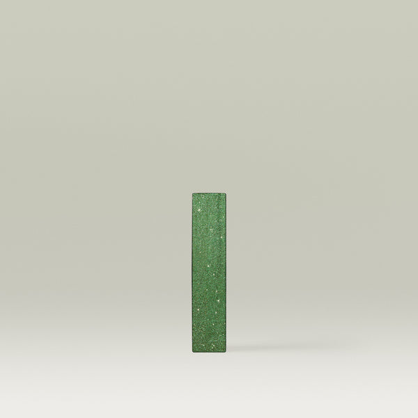 Eyes on you in shade Emerald